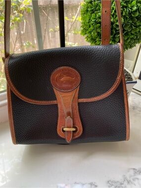 Vintage Dooney & Bourke Navy and Brown Leather Crossbody Bag